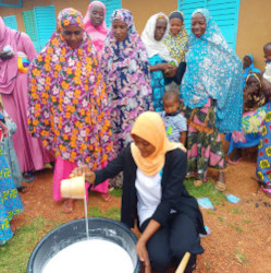 Liquid soap manufacturing training, Yagma, Burkina Faso - Yasmine Sunita Sawadogo